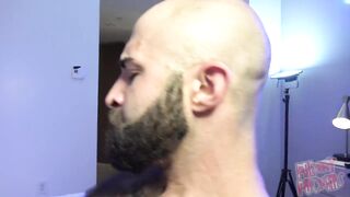 سكس رجال خاضع حنون طيزه يحكه - xnxx gay