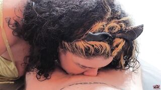 سكس شيميل عناق سكسي حار من خالي - xnxx shemale